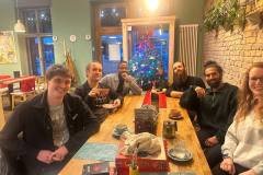 photo_5866267354986121994_y