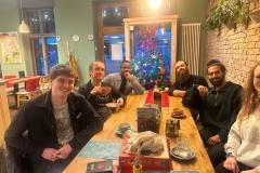 photo_5866267354986121995_y